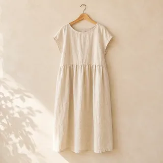 Foto de producto: vestido de lino en percha (Ondina, tienda ficticia)